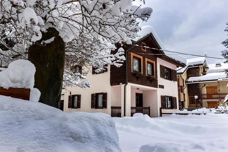 Champoluc Apartment エクステリア 写真